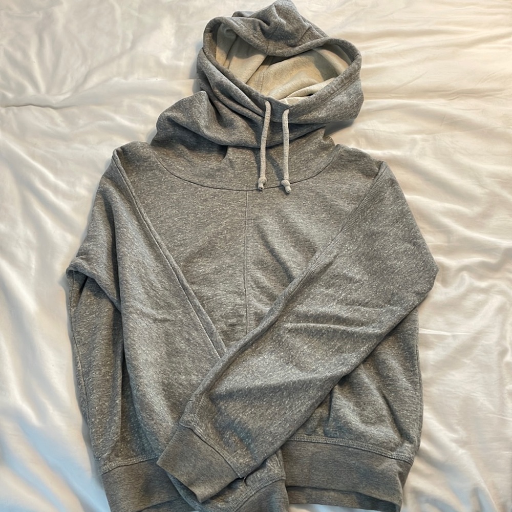 gray nike funnel-neck hoodie